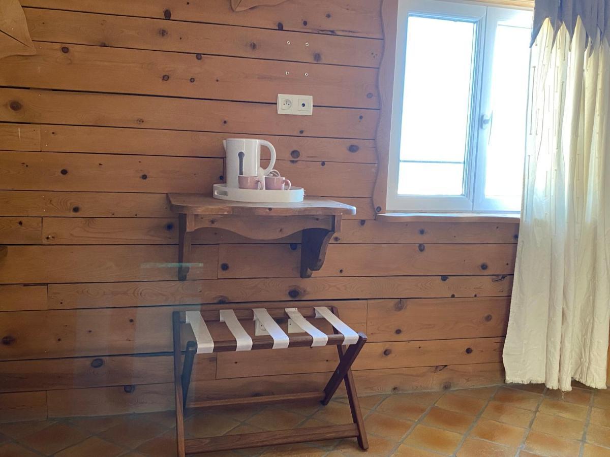 Le Rif Hotel Puygiron Buitenkant foto
