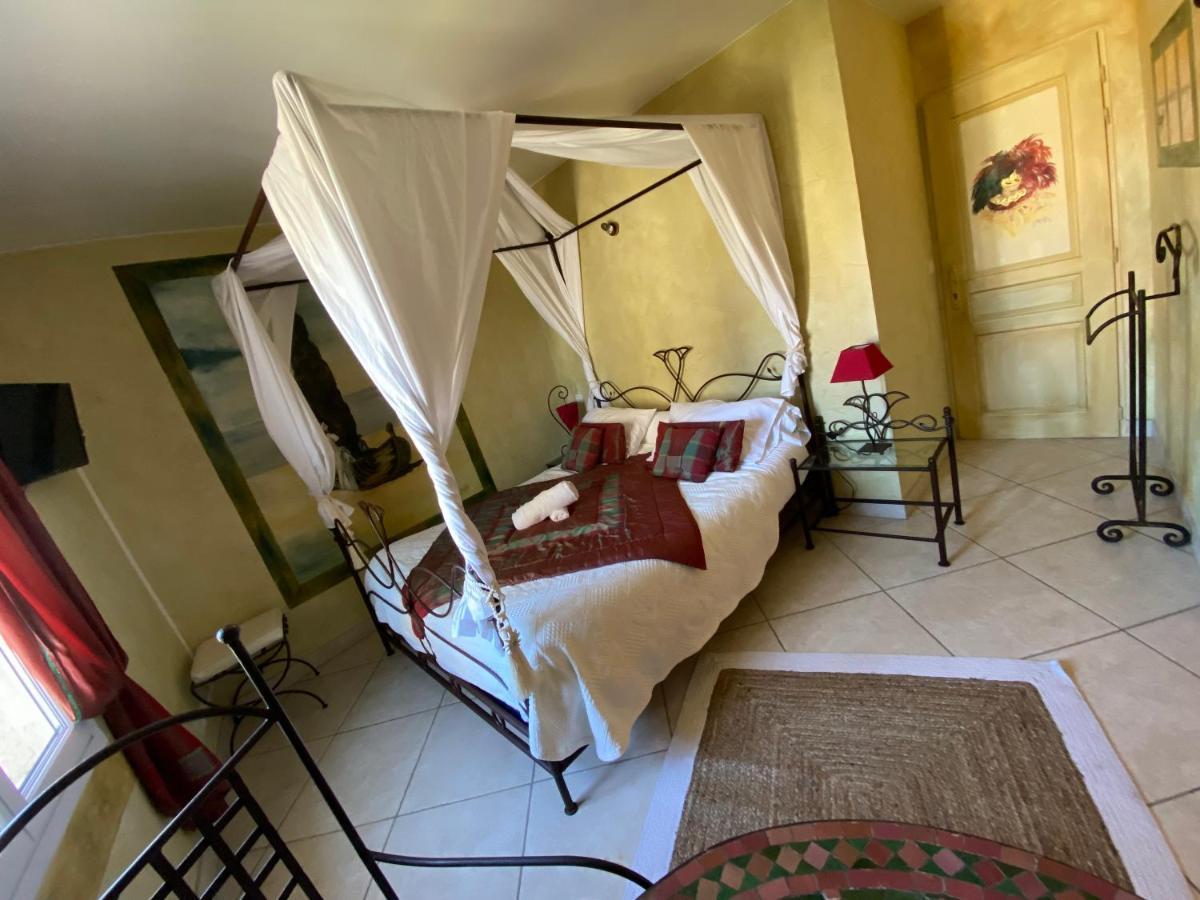 Le Rif Hotel Puygiron Buitenkant foto