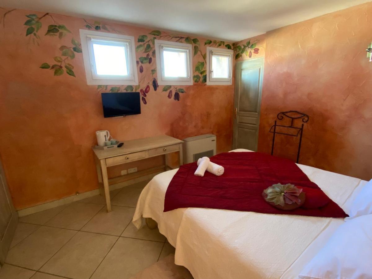 Le Rif Hotel Puygiron Buitenkant foto
