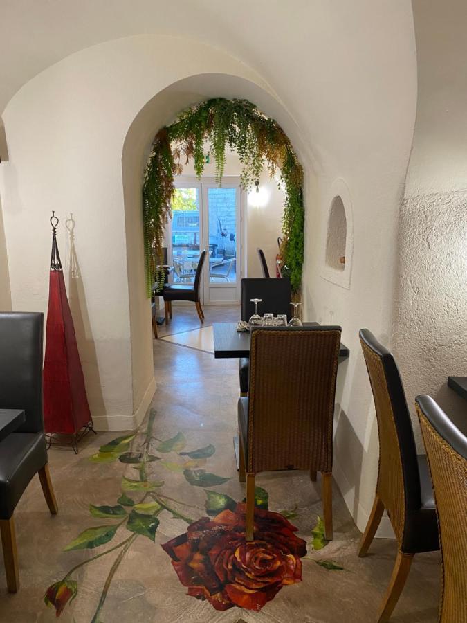 Le Rif Hotel Puygiron Buitenkant foto